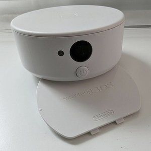 Nintendo 3DS NFC Reader Accessory & set of 5 Animal Crossing Amiibos